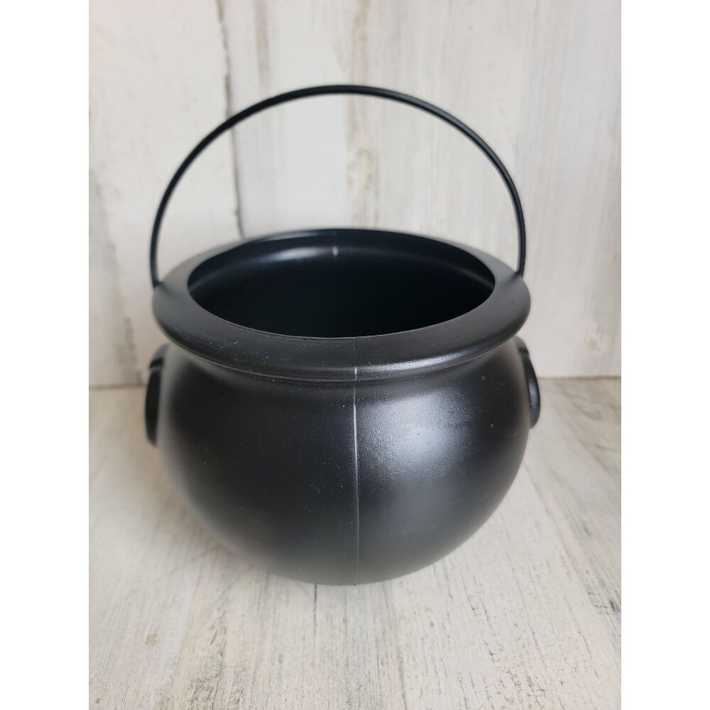 Halloween black plastic cauldron home decor